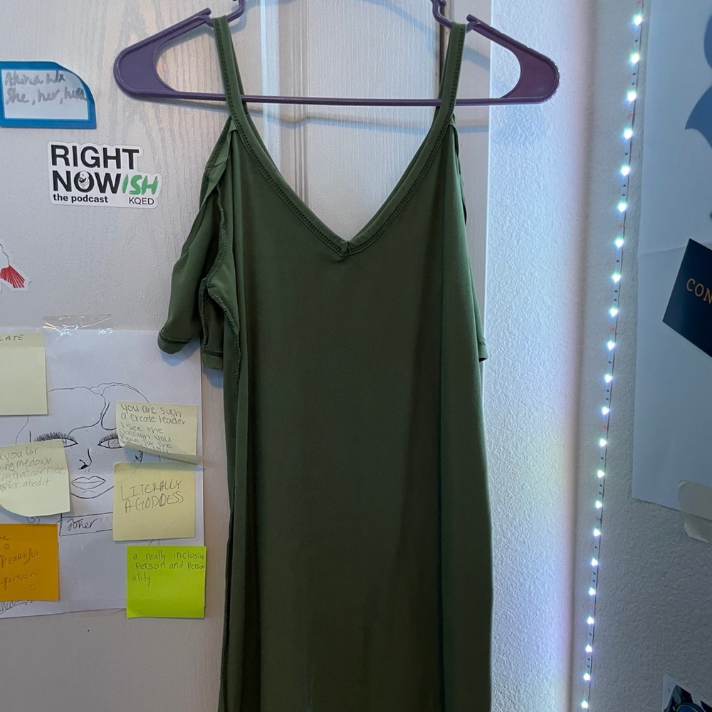 Body con army green dress